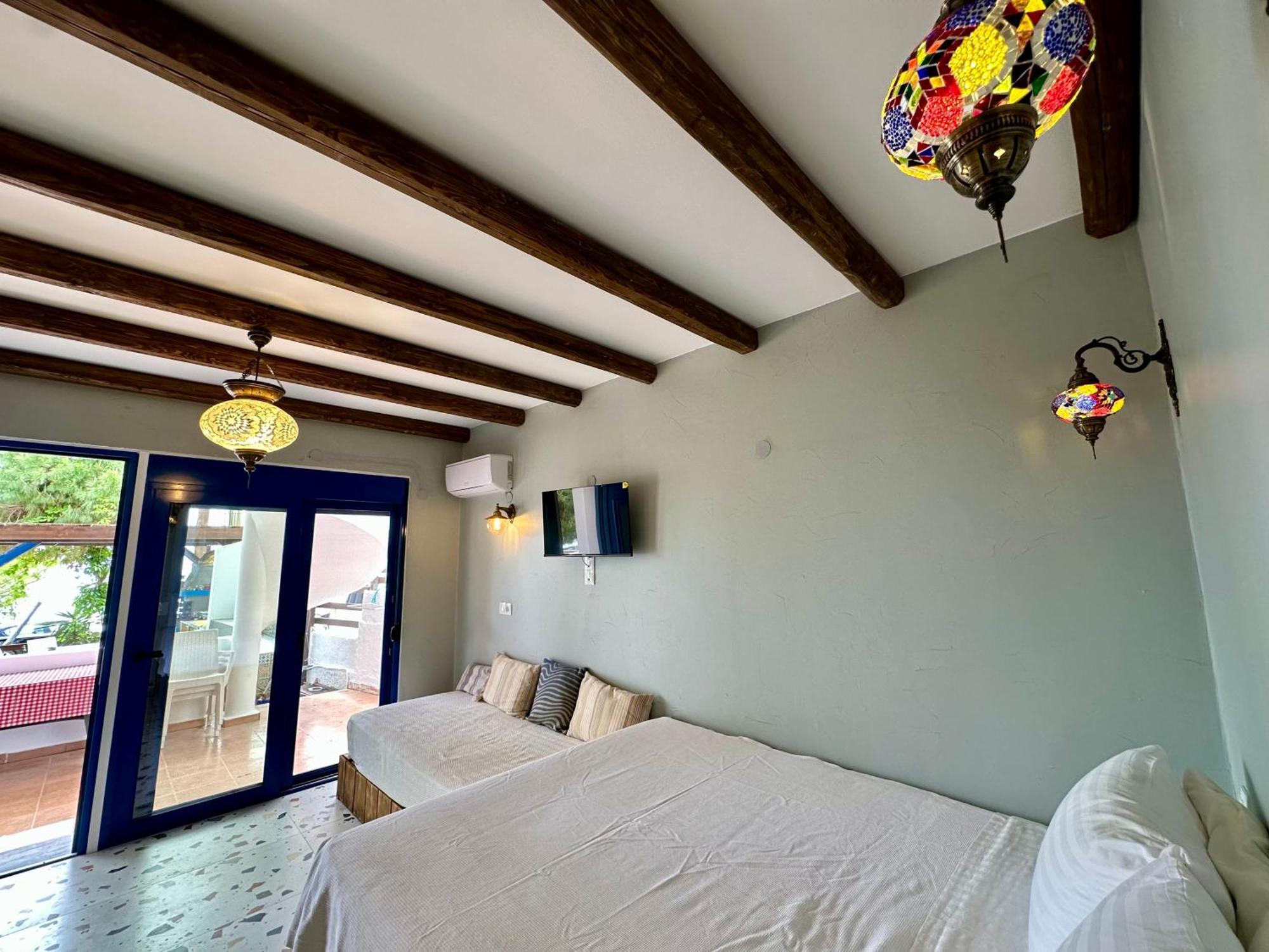George Suites Stegna Archangelos  Bagian luar foto