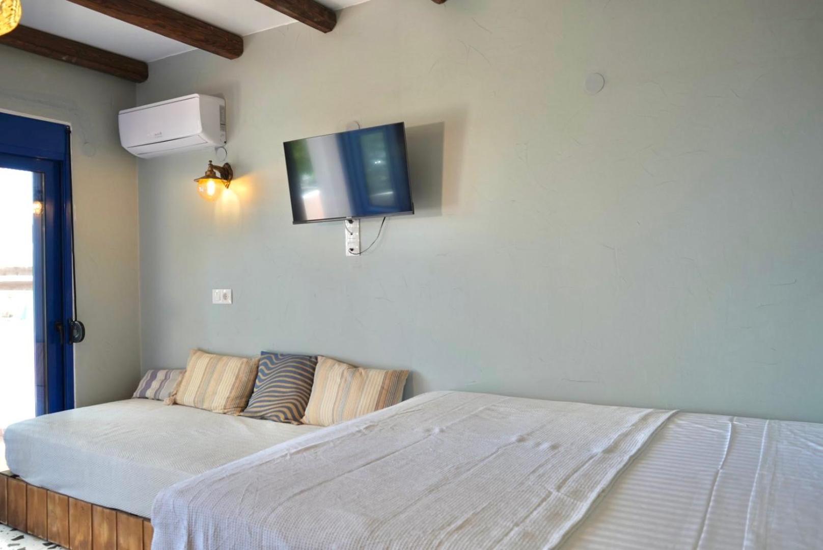 George Suites Stegna Archangelos  Bagian luar foto